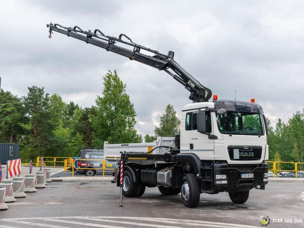 MAN  TGS 18.360 4x4 HIAB 144 E-4 Crane Kipper MAN  TGS 18.360 4x4 HIAB 144 E-4 Crane Kipper - Kraanwagen, Kipper vrachtwagen: afbeelding 4 MAN  TGS 18.360 4x4 HIAB 144 E-4 Crane Kipper MAN  TGS 18.360 4x4 HIAB 144 E-4 Crane Kipper - Kraanwagen, Kipper vrachtwagen: afbeelding 4