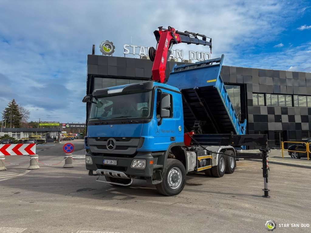 Mercedes-Benz ACTROS 3341 6x6 HMF 4220 K4 CRANE KIPPER - Kipper vrachtwagen: afbeelding 5 Mercedes-Benz ACTROS 3341 6x6 HMF 4220 K4 CRANE KIPPER - Kipper vrachtwagen: afbeelding 5