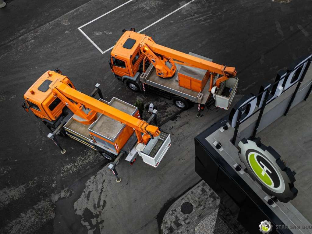Mercedes-Benz ATEGO 1018 WUMAG WT 170 Platform Lift 17m - Vrachtwagen hoogwerker: afbeelding 3 Mercedes-Benz ATEGO 1018 WUMAG WT 170 Platform Lift 17m - Vrachtwagen hoogwerker: afbeelding 3