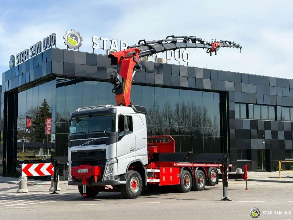 Volvo FH 500 8x4*4 PK65002 Fly JIB Crane 7456 h Winch - Trekker: afbeelding 2 Volvo FH 500 8x4*4 PK65002 Fly JIB Crane 7456 h Winch - Trekker: afbeelding 2