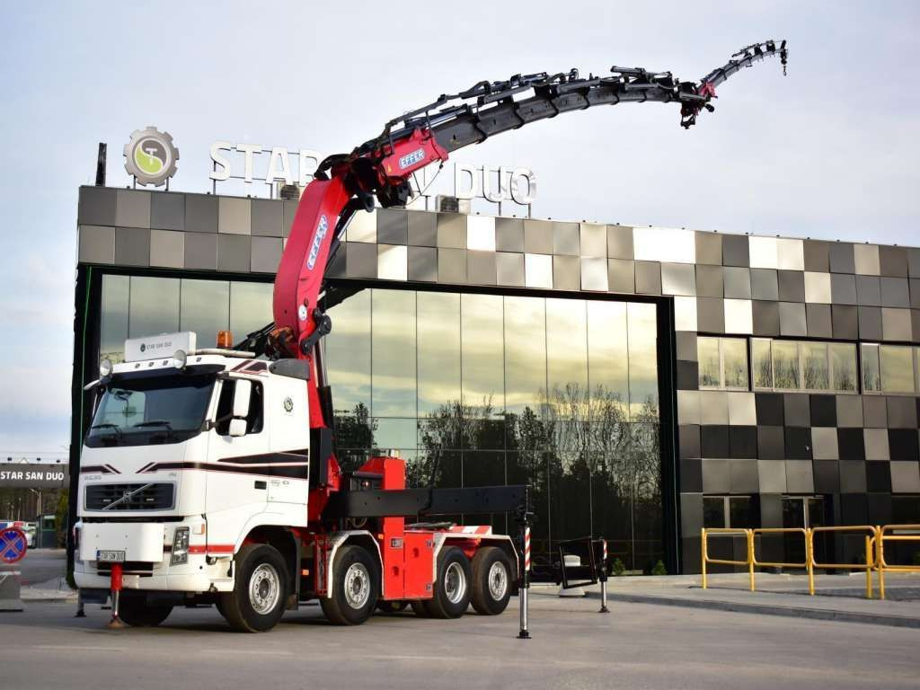 Volvo FH 520 8x2 EFFER 850 Fly Jib Winch 5th - Trekker: afbeelding 5 Volvo FH 520 8x2 EFFER 850 Fly Jib Winch 5th - Trekker: afbeelding 5