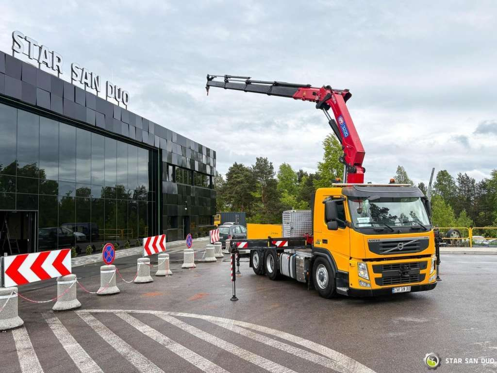 Trekker Volvo FM 460 6x4x4 HMF 3220 Crane HDS: afbeelding 6 Trekker Volvo FM 460 6x4x4 HMF 3220 Crane HDS: afbeelding 6