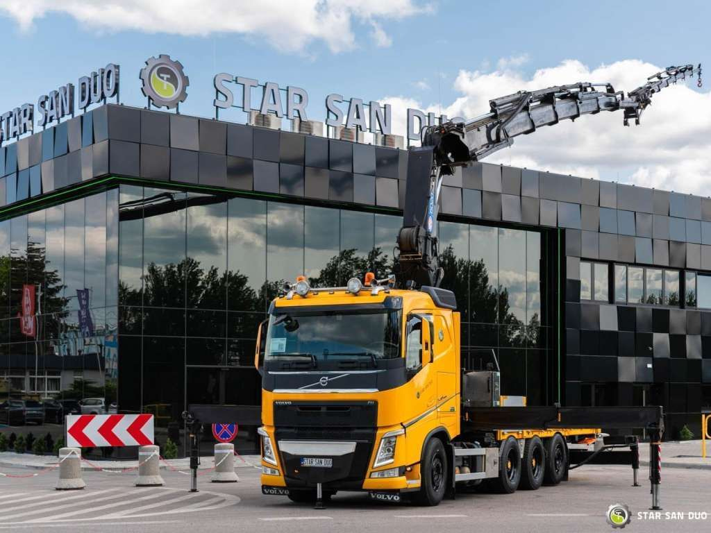Volvo  FH 540 8x4 HMF 6020 Fly Jib Winch - Kraanwagen: afbeelding 1 Volvo  FH 540 8x4 HMF 6020 Fly Jib Winch - Kraanwagen: afbeelding 1