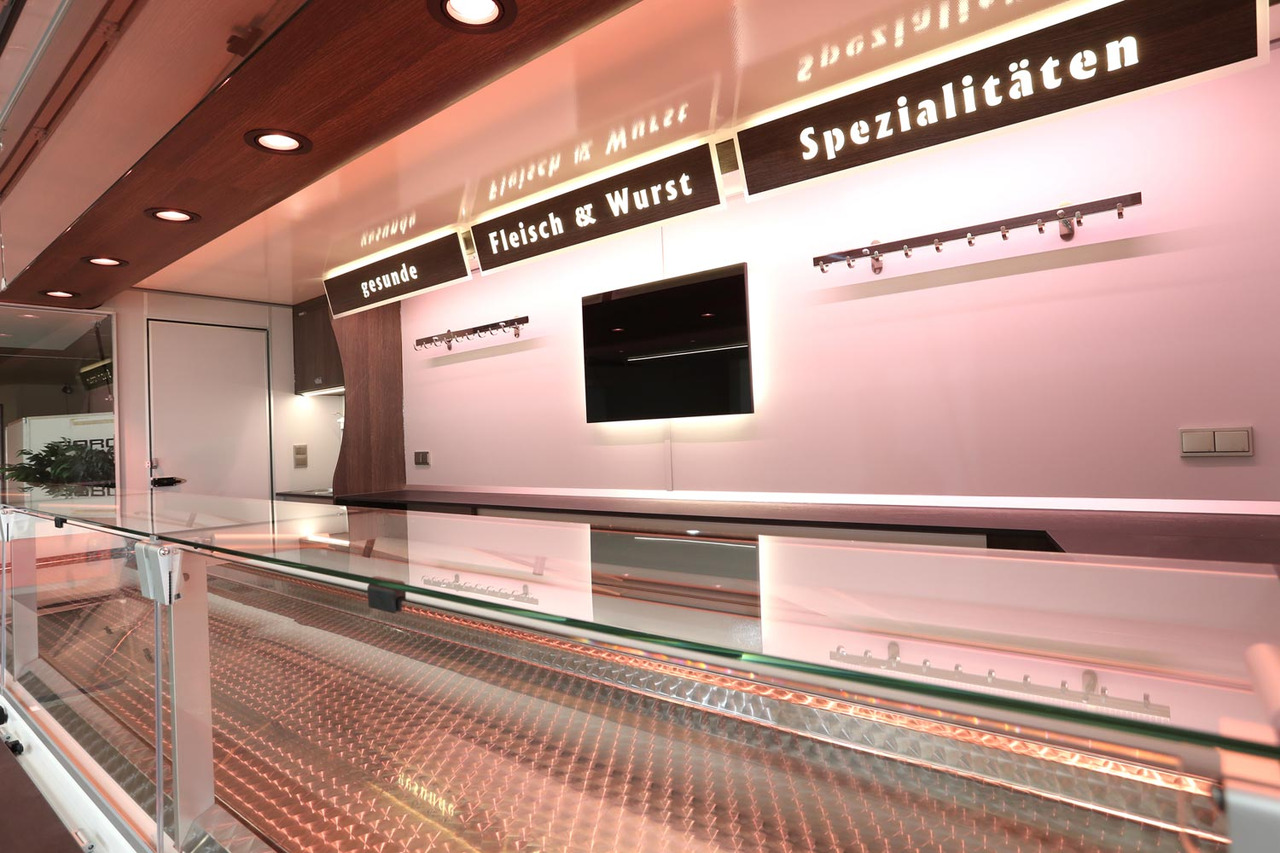 Mobil BORCO HÖHNS - Zelfrijdende verkoopwagen: afbeelding 5 Mobil BORCO HÖHNS - Zelfrijdende verkoopwagen: afbeelding 5