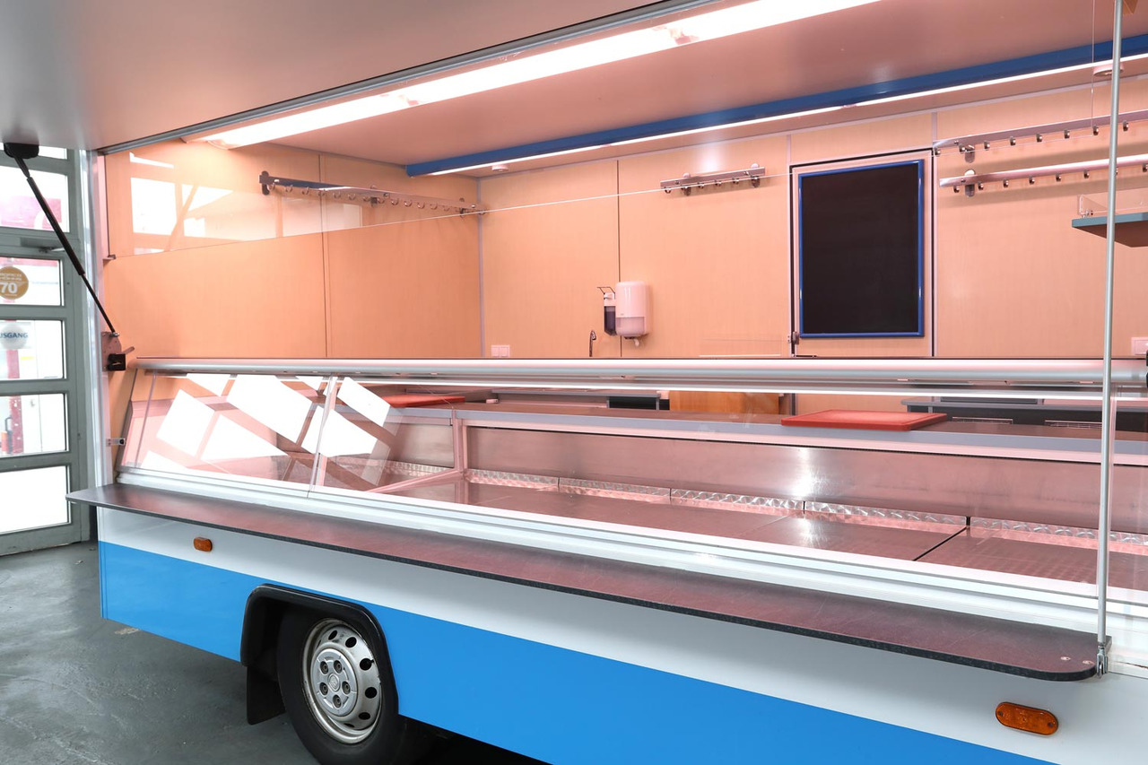 Tourenmobil BORCO HÖHNS - Zelfrijdende verkoopwagen: afbeelding 4 Tourenmobil BORCO HÖHNS - Zelfrijdende verkoopwagen: afbeelding 4