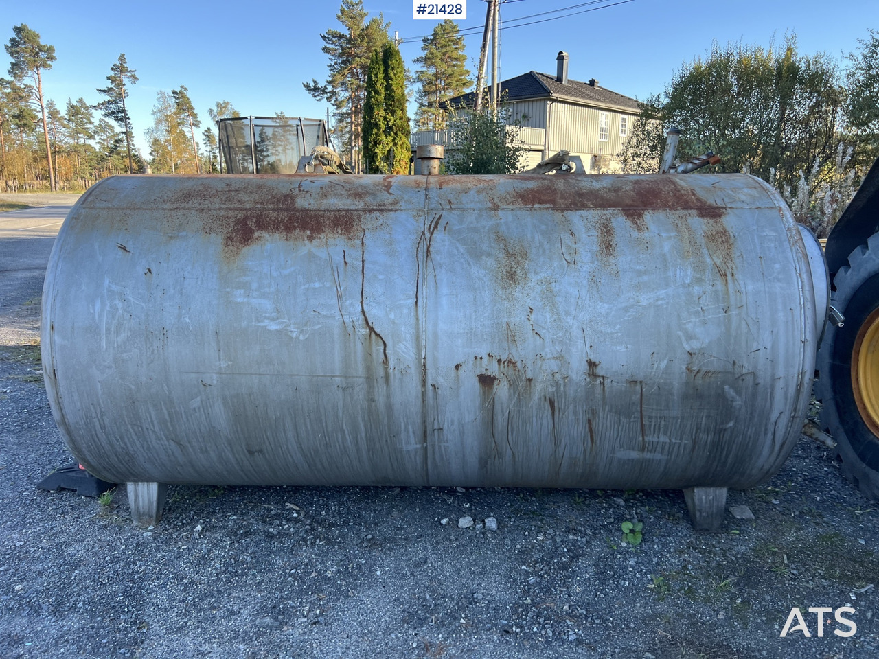 6000 liter diesel tank m/ pumpe og teller - Opslagtank: afbeelding 2 6000 liter diesel tank m/ pumpe og teller - Opslagtank: afbeelding 2