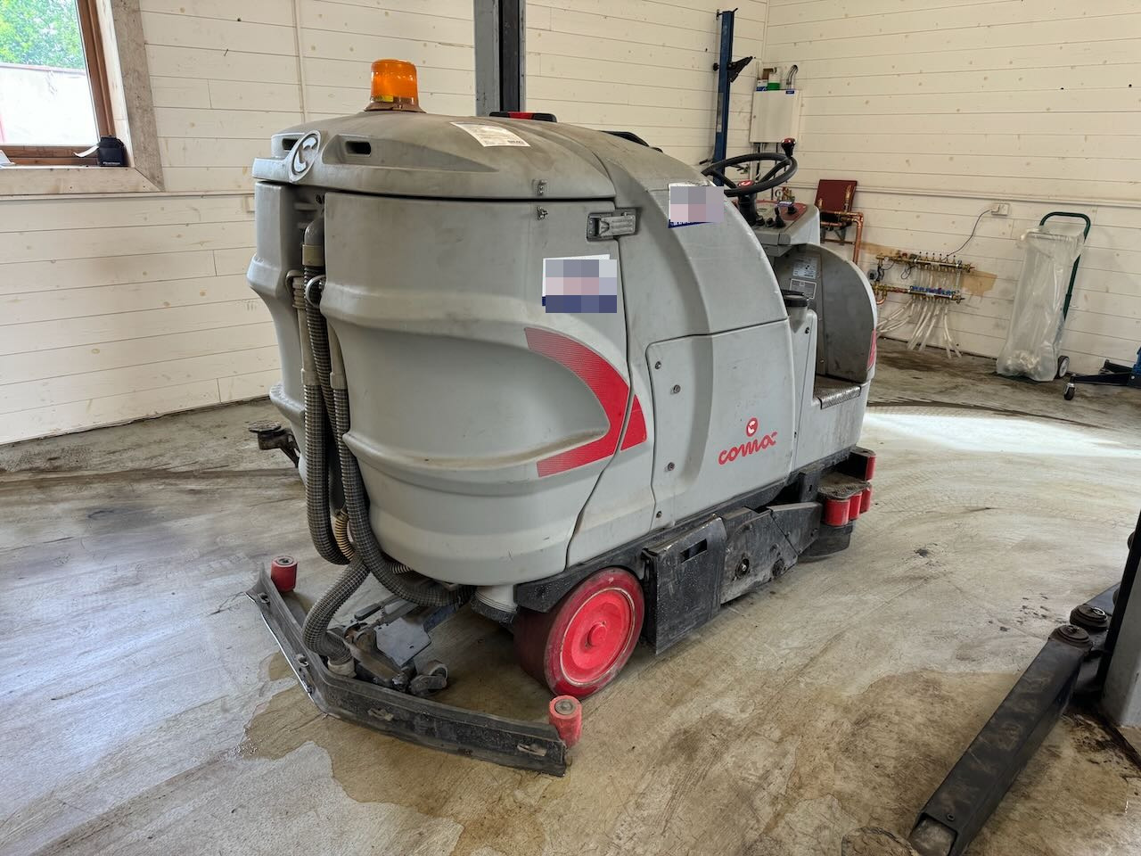 Comac Ultra 100 BS - Bouwmachine: afbeelding 3 Comac Ultra 100 BS - Bouwmachine: afbeelding 3