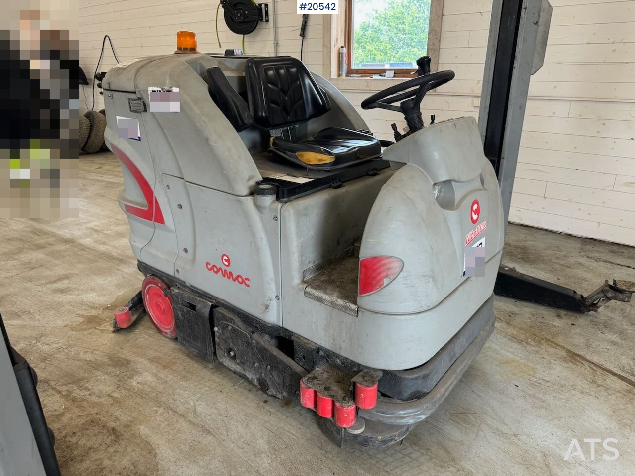 Comac Ultra 100 BS - Bouwmachine: afbeelding 1 Comac Ultra 100 BS - Bouwmachine: afbeelding 1