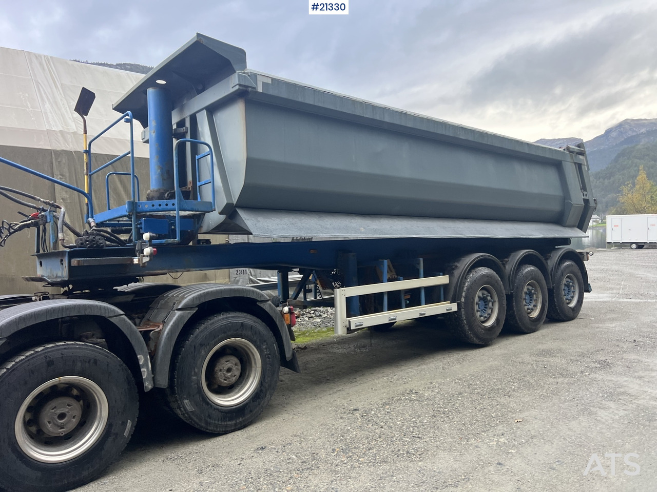 Carnehl 3 akslet tippsemi - Kipper oplegger: afbeelding 4 Carnehl 3 akslet tippsemi - Kipper oplegger: afbeelding 4