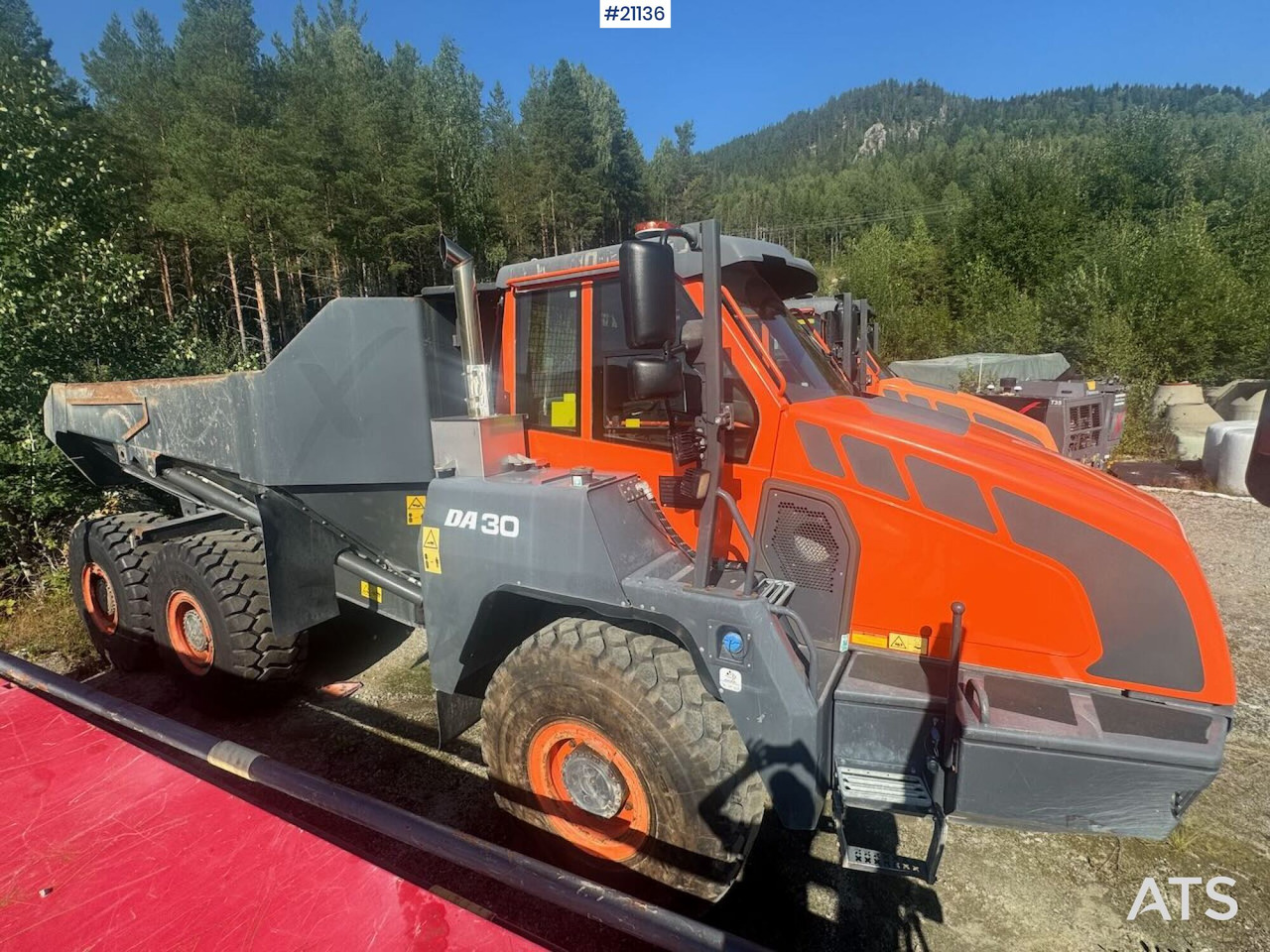 Doosan DA 30 - Kiepwagen met knikbesturing: afbeelding 2 Doosan DA 30 - Kiepwagen met knikbesturing: afbeelding 2
