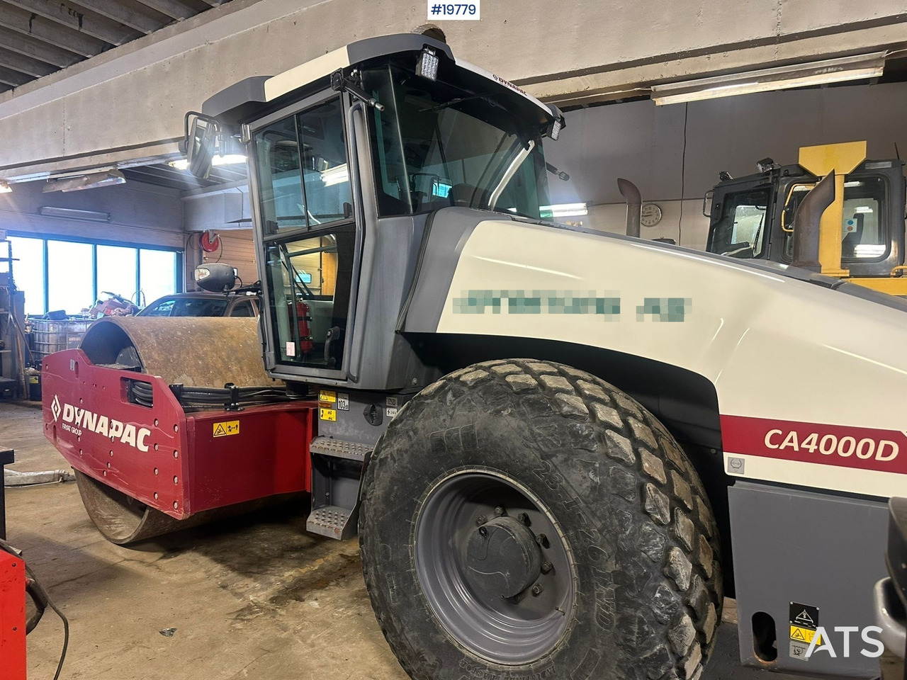 Dynapac CA4000D - Schapenpootwals/ Grondverdichter: afbeelding 5 Dynapac CA4000D - Schapenpootwals/ Grondverdichter: afbeelding 5