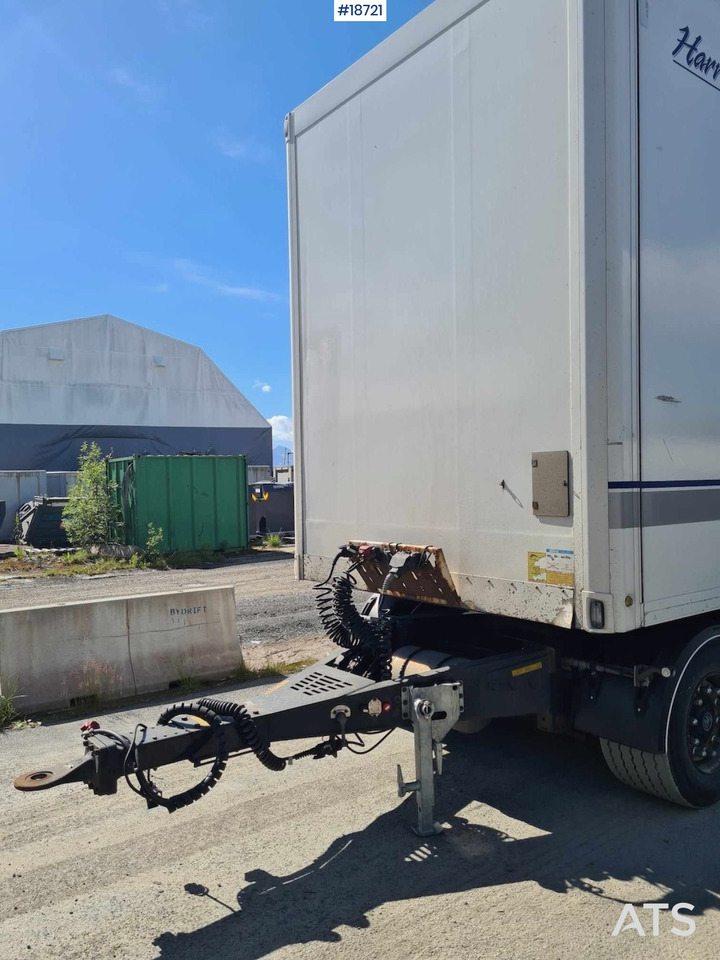 Ekeri 3-axle cabinet semitrailer w/ full side opening. - Gesloten aanhangwagen: afbeelding 4 Ekeri 3-axle cabinet semitrailer w/ full side opening. - Gesloten aanhangwagen: afbeelding 4