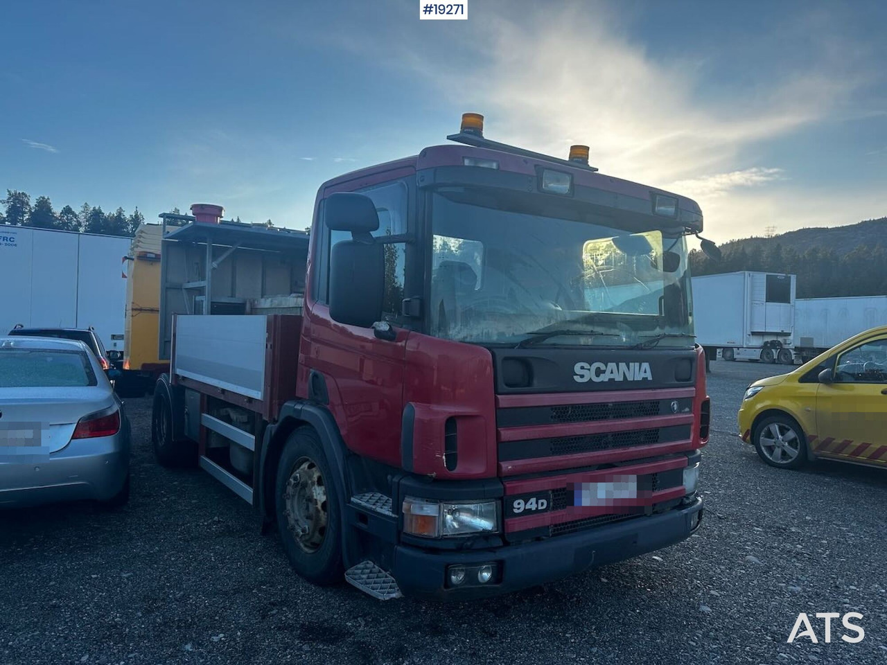 Scania P94 bufferbil m/ Euroskilt pute. Lav km - Gemeentelijke machine/ Speciaal, Vrachtwagen: afbeelding 1 Scania P94 bufferbil m/ Euroskilt pute. Lav km - Gemeentelijke machine/ Speciaal, Vrachtwagen: afbeelding 1