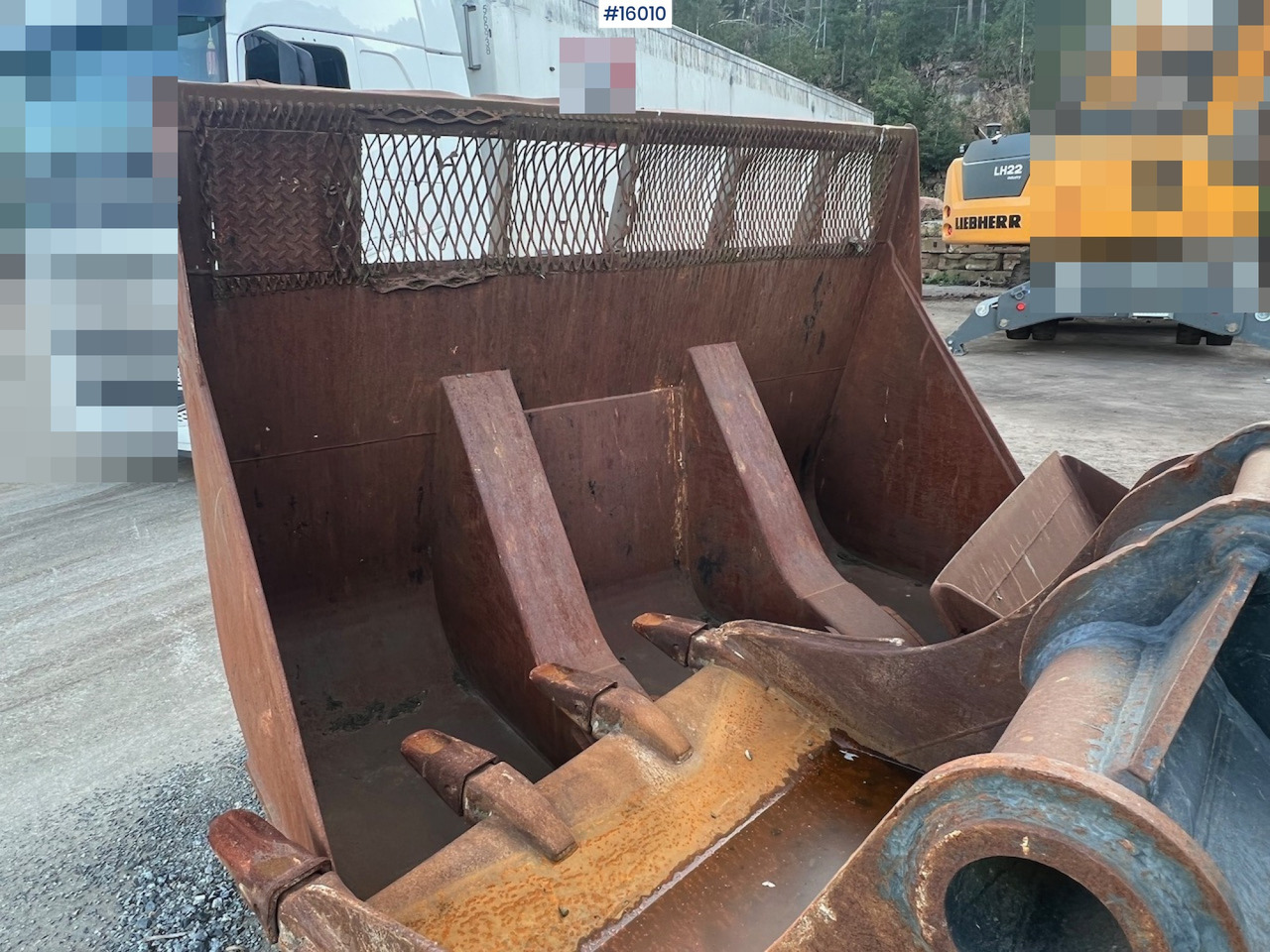 Hjullasterskuffe m/ liten BM feste - Graafbak voor Bouwmachine: afbeelding 2 Hjullasterskuffe m/ liten BM feste - Graafbak voor Bouwmachine: afbeelding 2