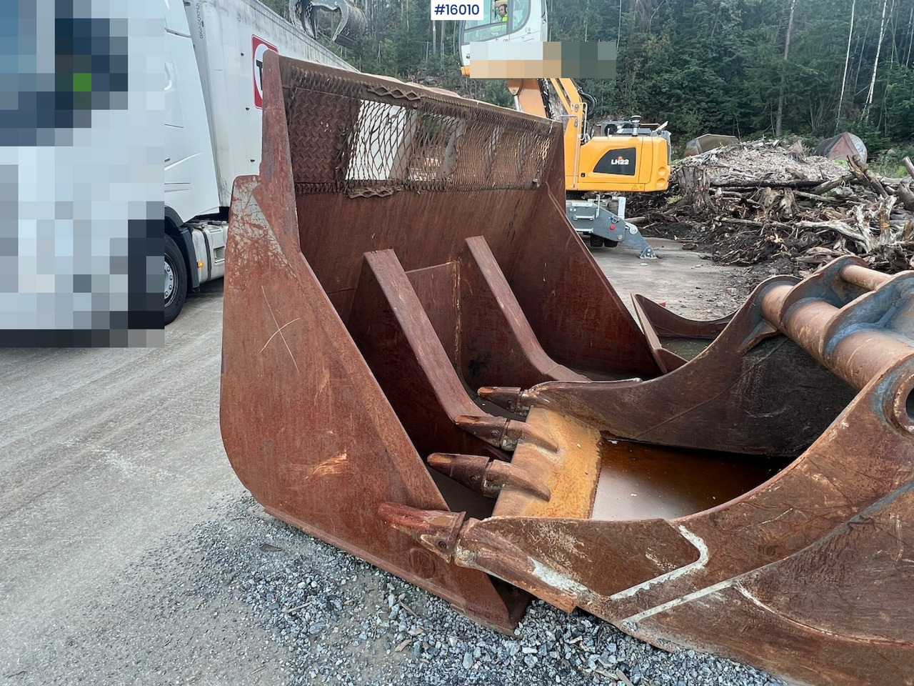 Hjullasterskuffe m/ liten BM feste - Graafbak voor Bouwmachine: afbeelding 1 Hjullasterskuffe m/ liten BM feste - Graafbak voor Bouwmachine: afbeelding 1