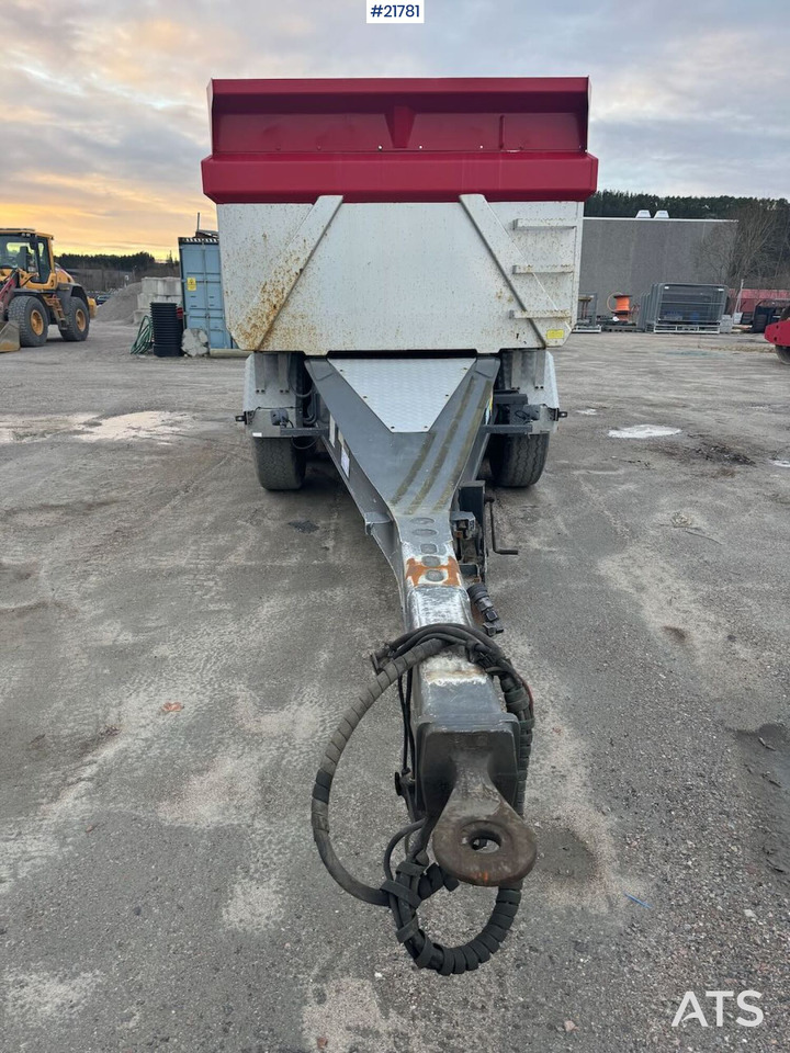 Istrail trippelkjerre - Kipper aanhangwagen: afbeelding 4 Istrail trippelkjerre - Kipper aanhangwagen: afbeelding 4