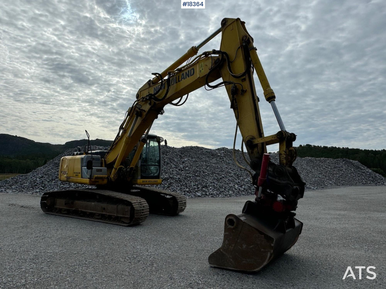 Kobelco E215B - Graafmachine: afbeelding 2 Kobelco E215B - Graafmachine: afbeelding 2