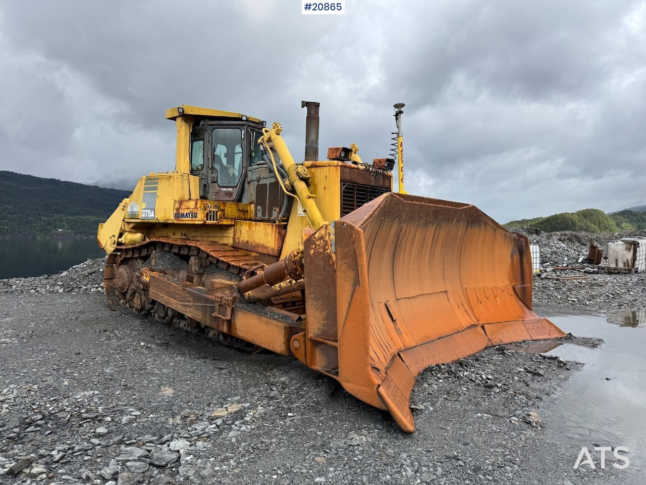 Komatsu D 375 A - Bulldozer: afbeelding 2 Komatsu D 375 A - Bulldozer: afbeelding 2