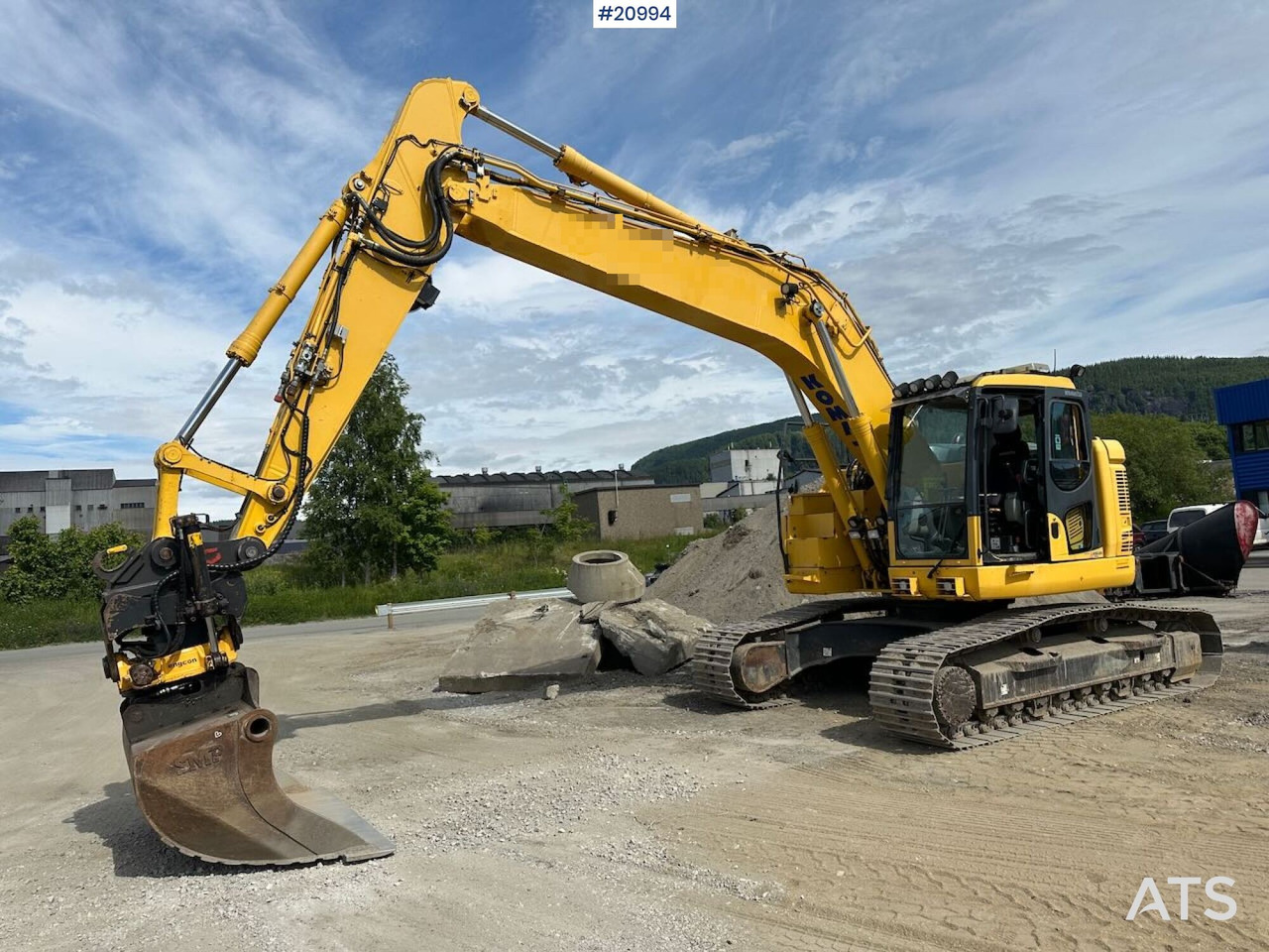 Komatsu PC228USLC-10 - Rupsgraafmachine: afbeelding 2 Komatsu PC228USLC-10 - Rupsgraafmachine: afbeelding 2