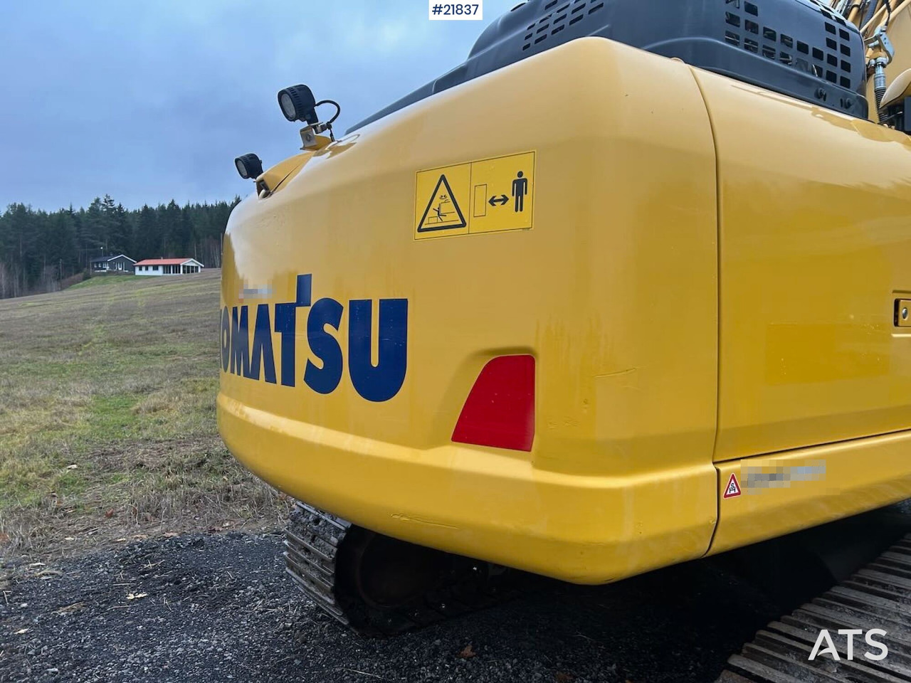 Komatsu PC240LC-11E0 Beltegraver m/ Rotortilt og Pusseskuffe - Rupsgraafmachine: afbeelding 5 Komatsu PC240LC-11E0 Beltegraver m/ Rotortilt og Pusseskuffe - Rupsgraafmachine: afbeelding 5