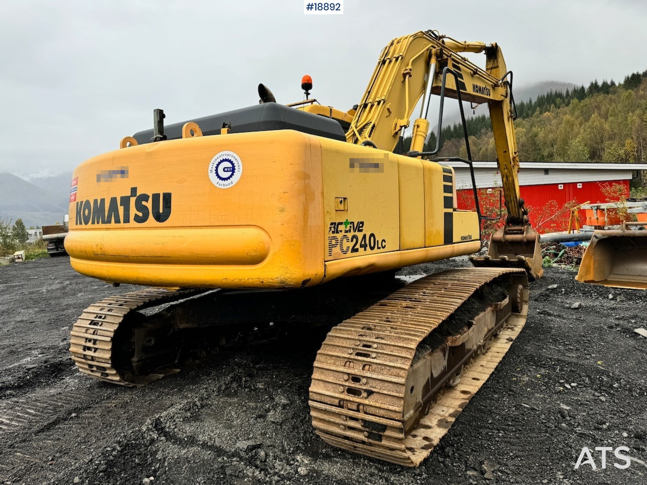Komatsu PC240LC-6K Beltegraver m/ Graveskuffe - Graafmachine: afbeelding 5 Komatsu PC240LC-6K Beltegraver m/ Graveskuffe - Graafmachine: afbeelding 5