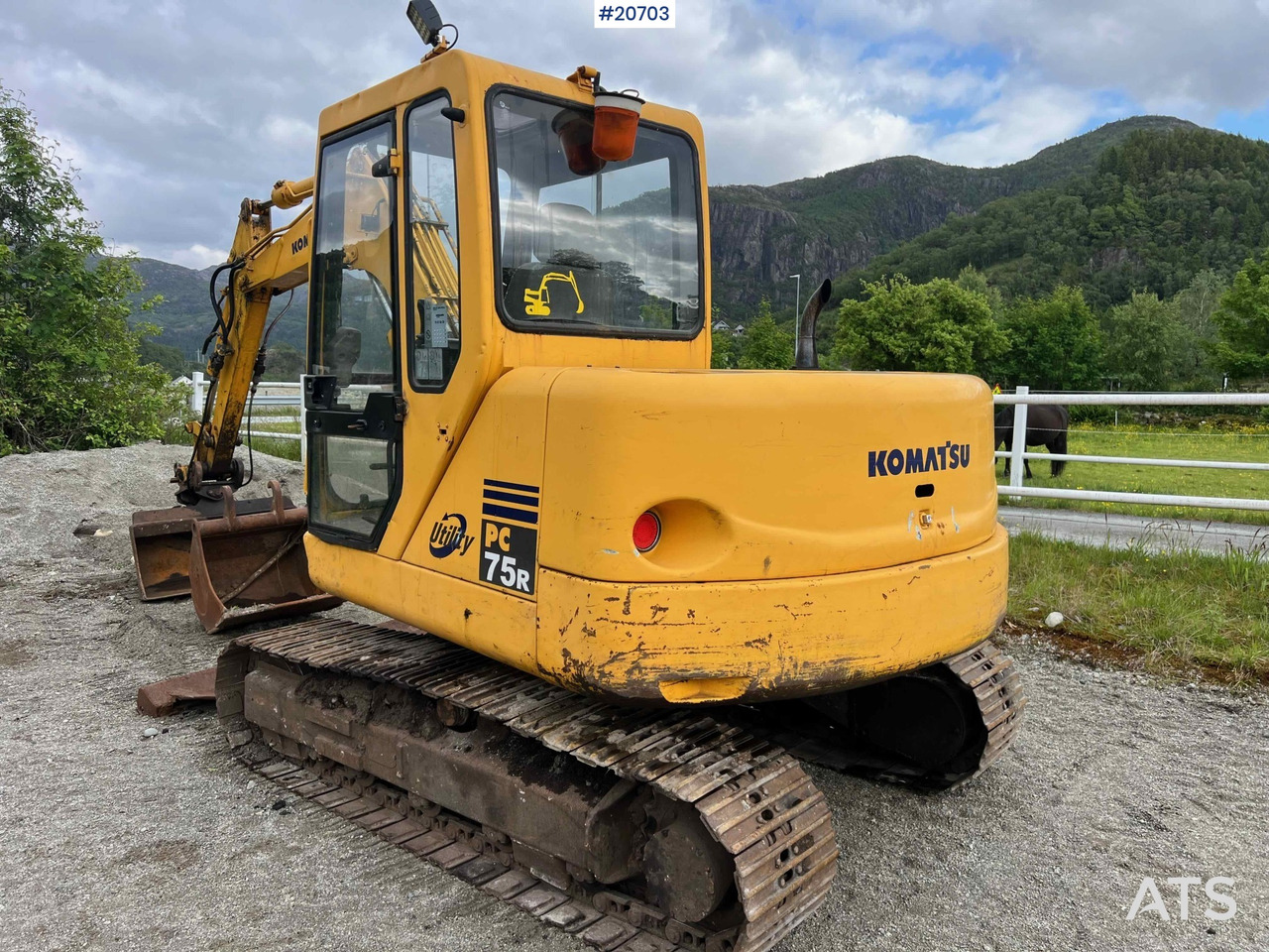 Komatsu PC75 - Graafmachine: afbeelding 2 Komatsu PC75 - Graafmachine: afbeelding 2