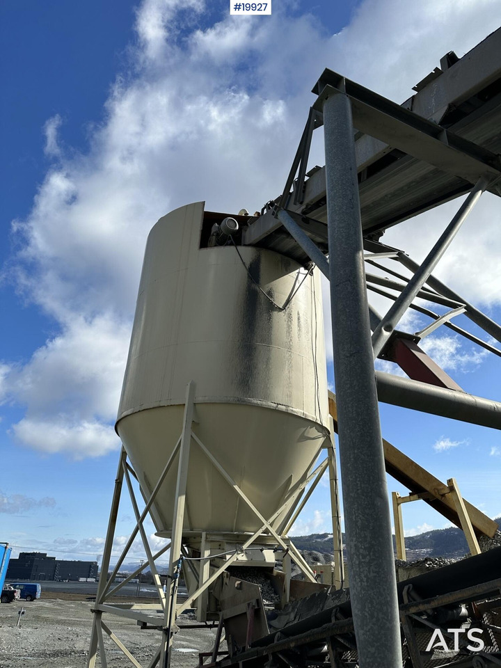 Lagersilo m/ mater - Breekmachine: afbeelding 3 Lagersilo m/ mater - Breekmachine: afbeelding 3