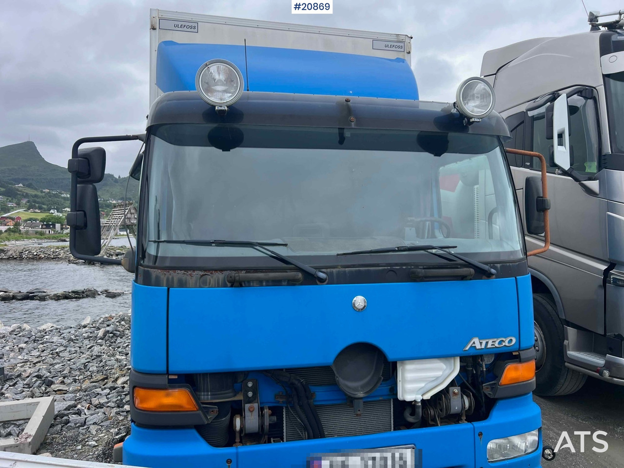 Mercedes 1523 4x2 skapbil m/ full sideåpning og lift Rep.objekt - Bakwagen: afbeelding 3 Mercedes 1523 4x2 skapbil m/ full sideåpning og lift Rep.objekt - Bakwagen: afbeelding 3