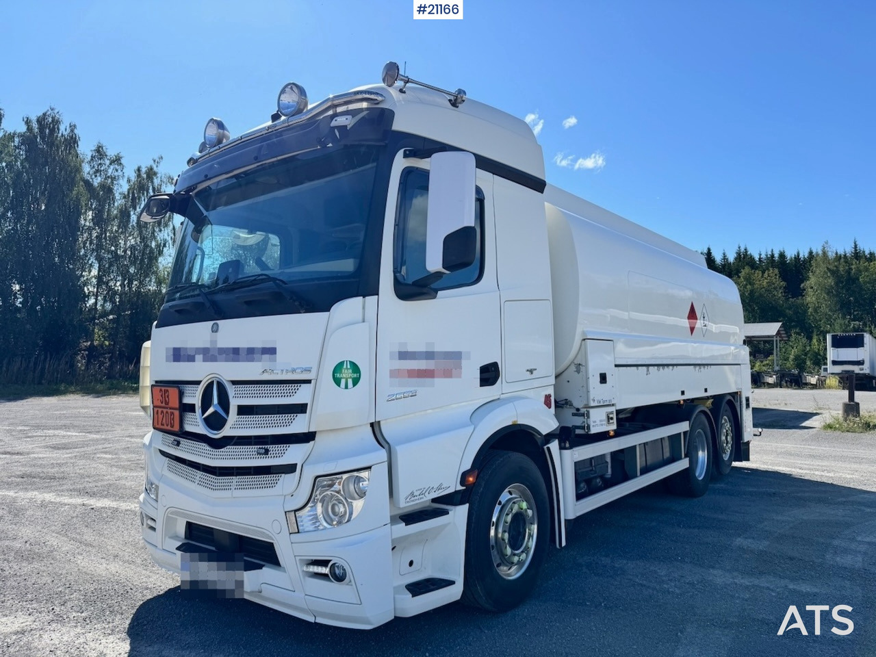 Mercedes Actros 2553 - Tankwagen: afbeelding 1 Mercedes Actros 2553 - Tankwagen: afbeelding 1