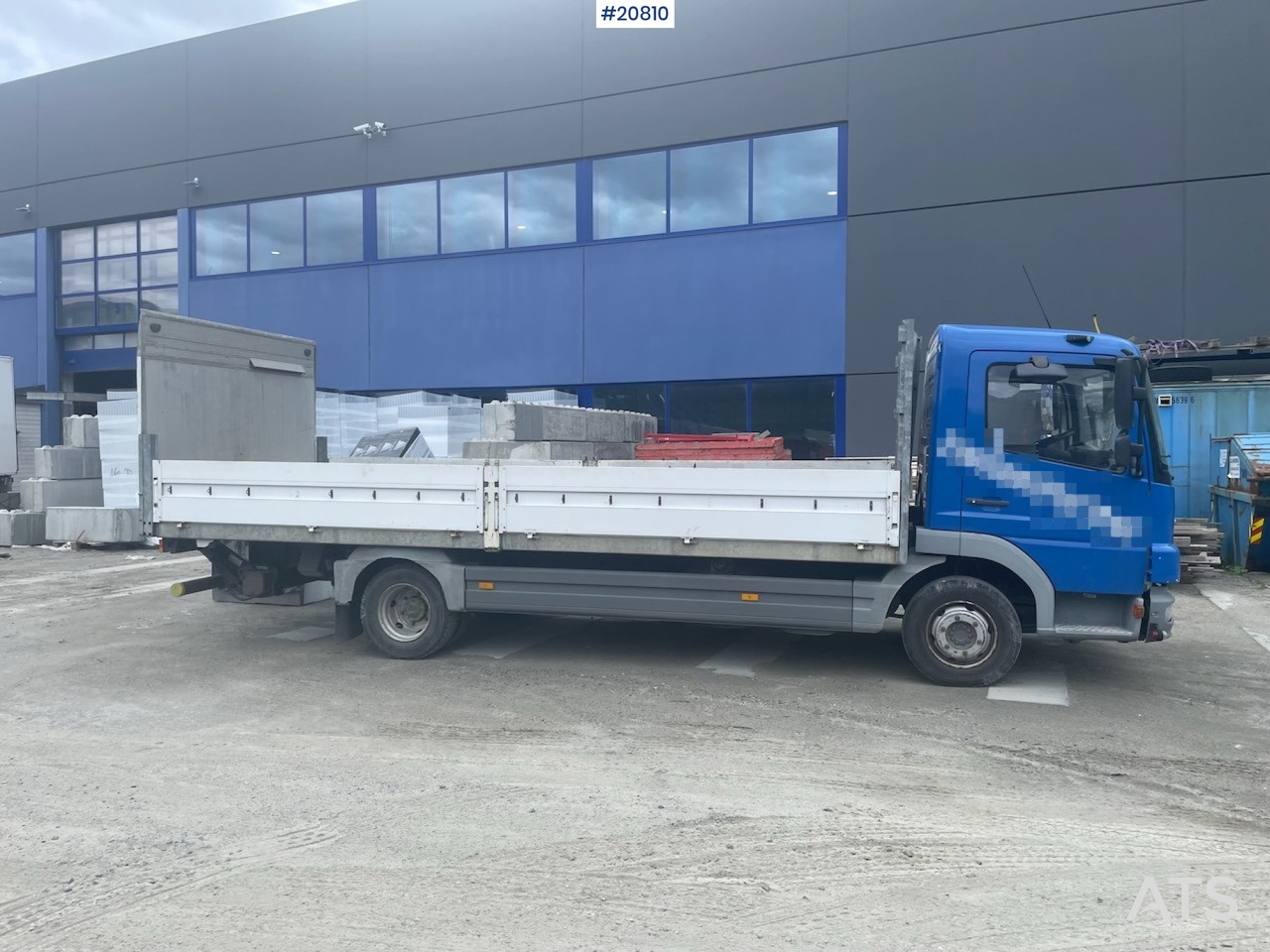 Mercedes Atego 815 - Vrachtwagen met open laadbak: afbeelding 1 Mercedes Atego 815 - Vrachtwagen met open laadbak: afbeelding 1