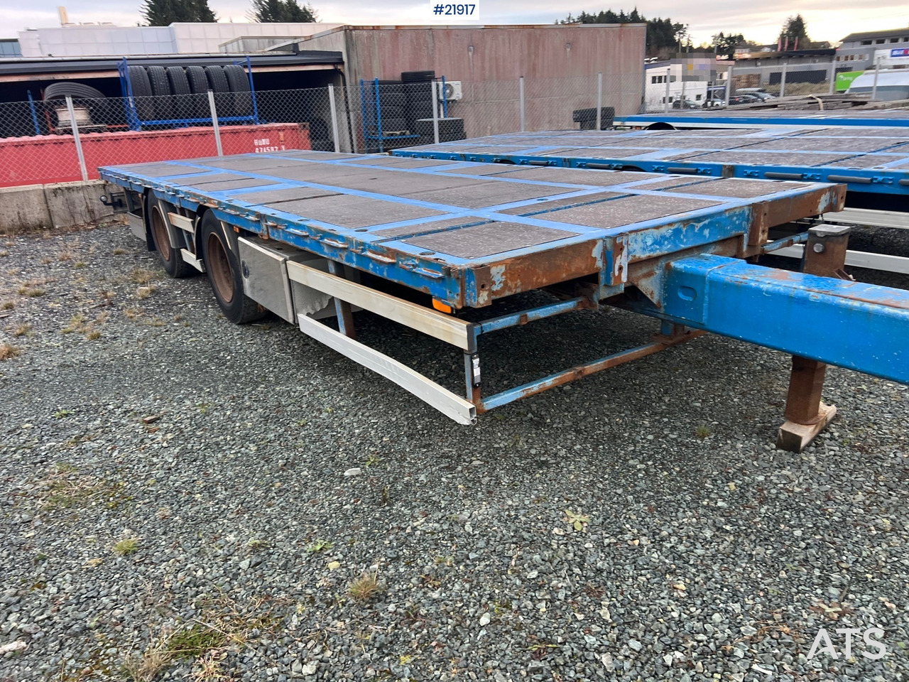 Vrachtwagen met open laadbak Mercedes-Benz Actros 6x2 planbil m/ 2012 konar 2 akslet plankjerre: afbeelding 34