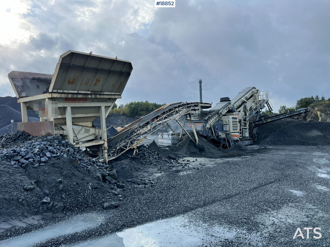 Metso Lokotrack LT220D Finknuser m/ sikt, matekasse og transportbånd - Mobiele breker: afbeelding 2 Metso Lokotrack LT220D Finknuser m/ sikt, matekasse og transportbånd - Mobiele breker: afbeelding 2