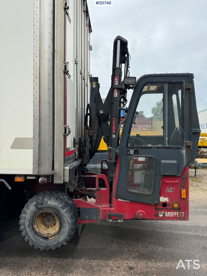 Moffett M4 25.4 - Meeneemheftruck: afbeelding 1 Moffett M4 25.4 - Meeneemheftruck: afbeelding 1