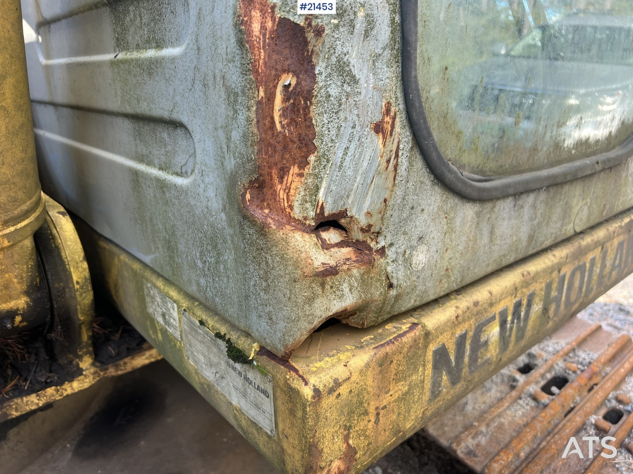 New Holland E215 Gravemaskin - Rupsgraafmachine: afbeelding 4 New Holland E215 Gravemaskin - Rupsgraafmachine: afbeelding 4