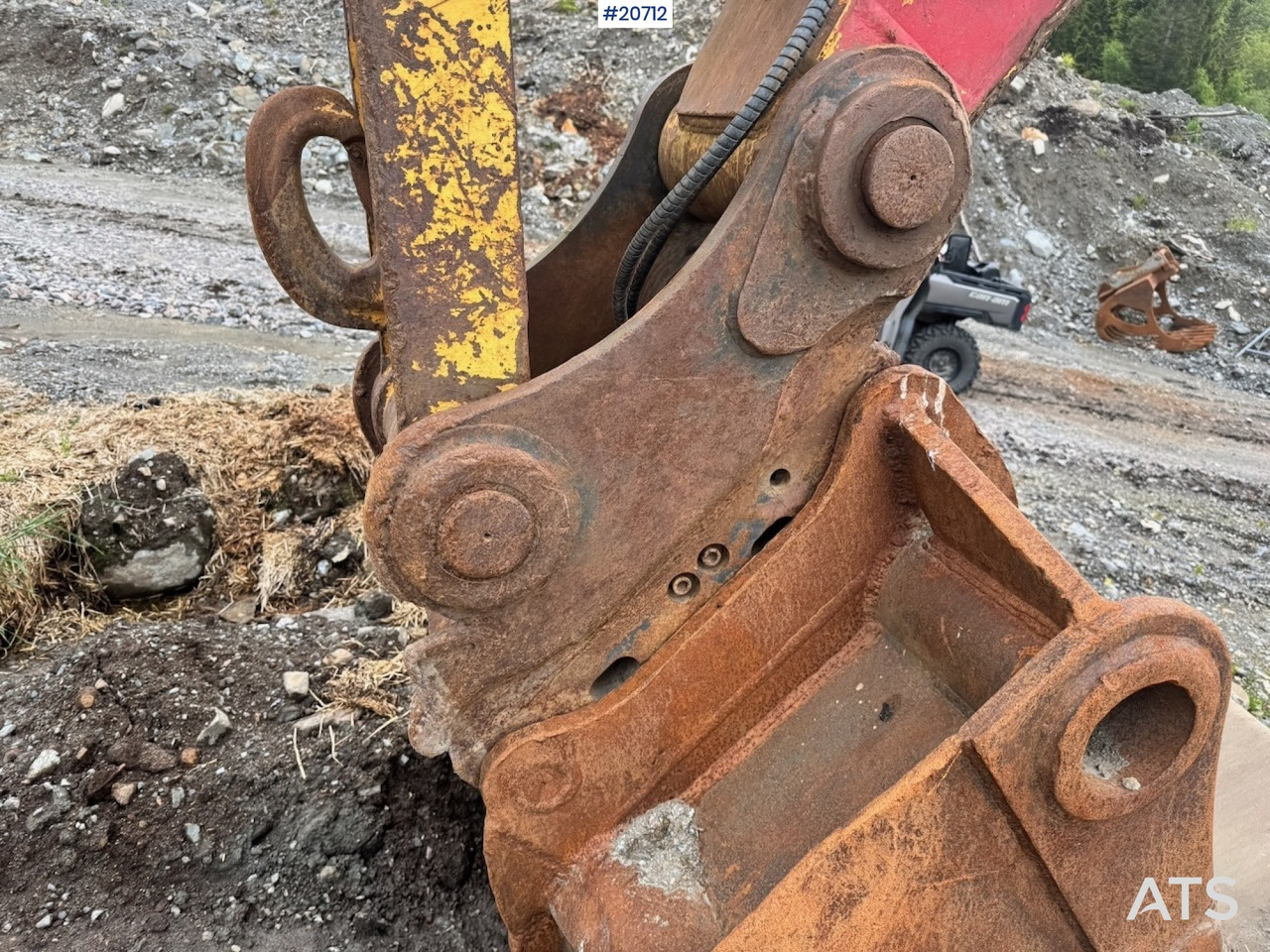 Graafmachine New Holland kobelco E305B: afbeelding 19