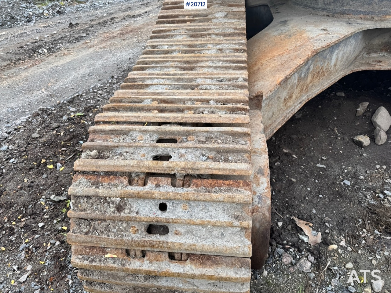 Graafmachine New Holland kobelco E305B: afbeelding 9