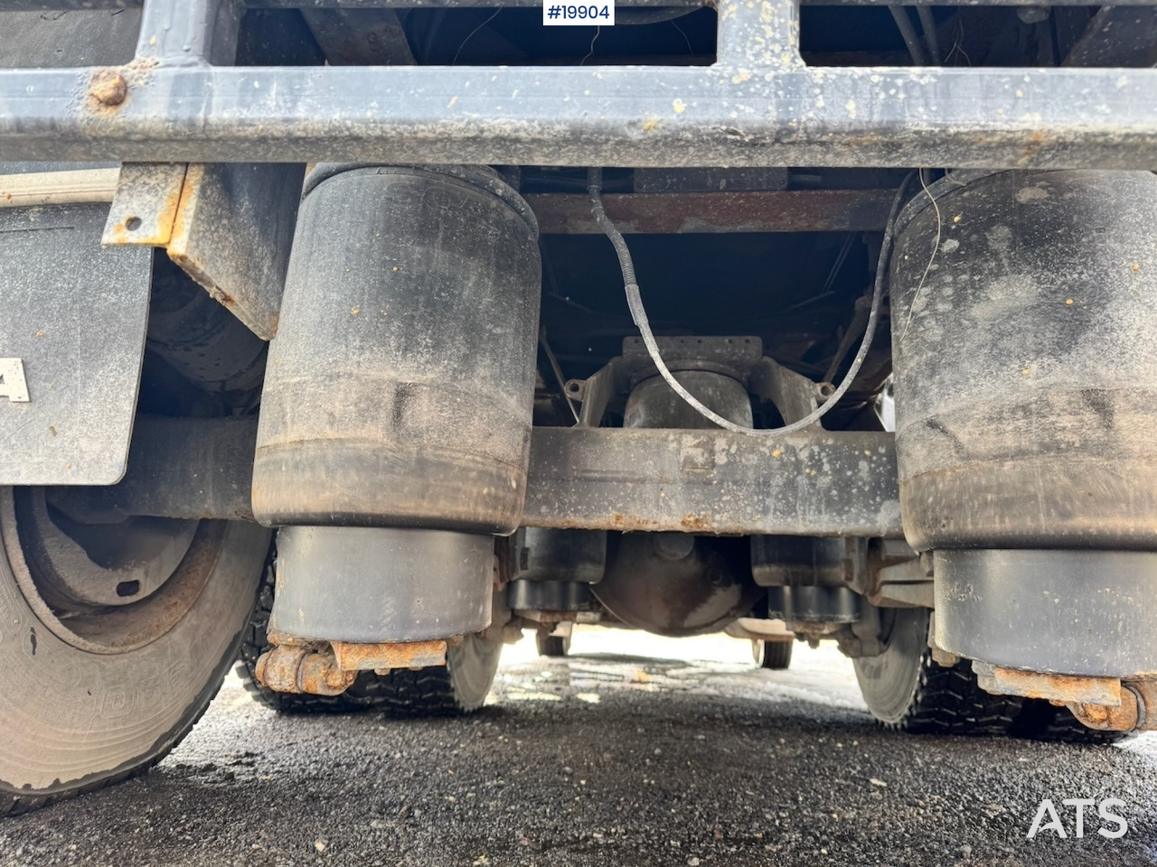 Vrachtwagen hoogwerker Scania P114: afbeelding 16 Vrachtwagen hoogwerker Scania P114: afbeelding 16