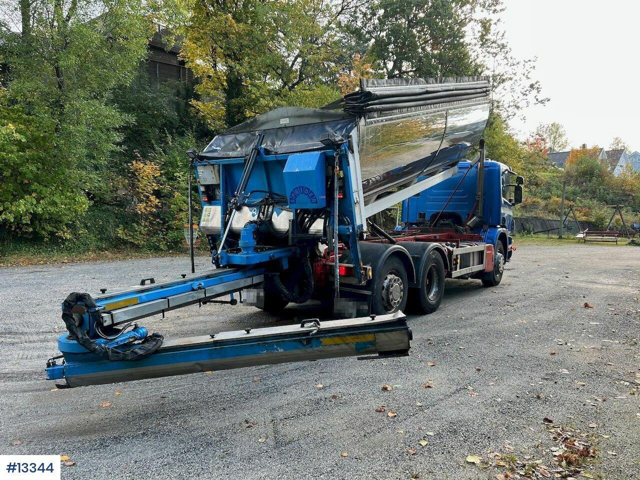 Scania P94G - Kipper vrachtwagen: afbeelding 4 Scania P94G - Kipper vrachtwagen: afbeelding 4