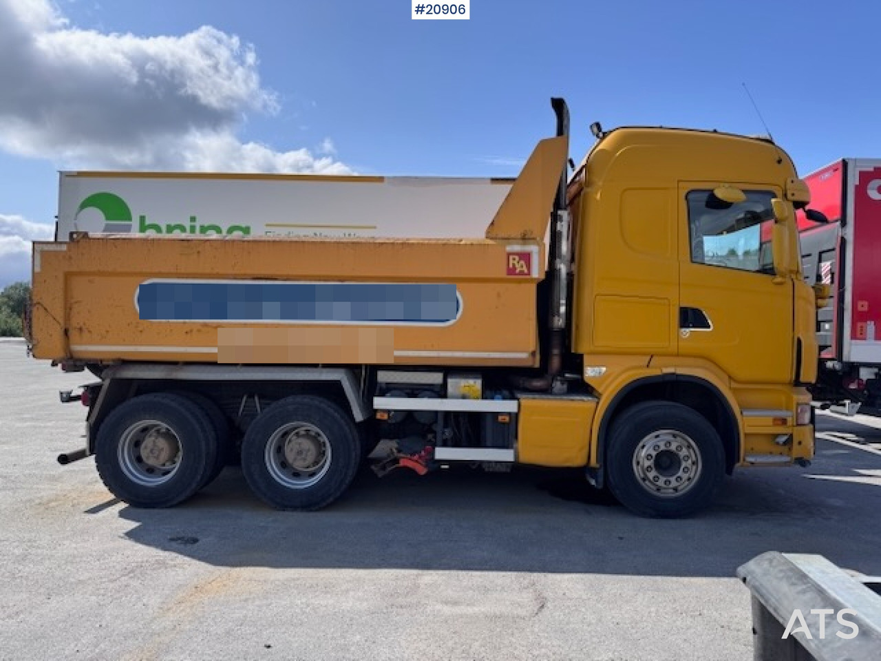 Scania R560 - Kipper vrachtwagen: afbeelding 2 Scania R560 - Kipper vrachtwagen: afbeelding 2