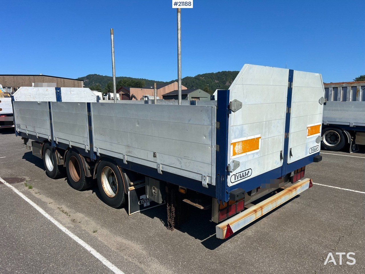 Tyllis 3 akslet - Open/ Plateau aanhangwagen: afbeelding 1 Tyllis 3 akslet - Open/ Plateau aanhangwagen: afbeelding 1