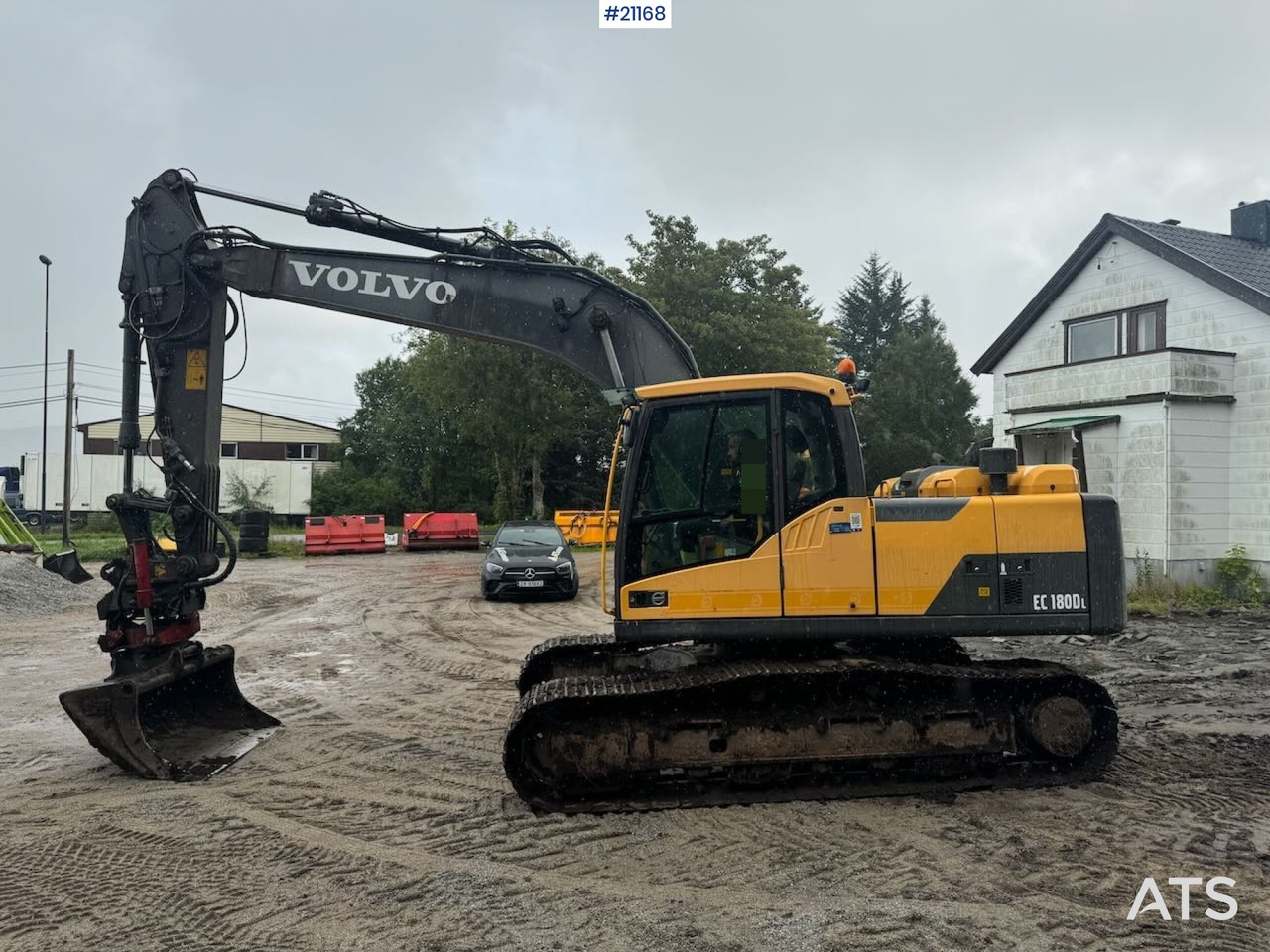 Volvo EC180DL - Rupsgraafmachine: afbeelding 1 Volvo EC180DL - Rupsgraafmachine: afbeelding 1