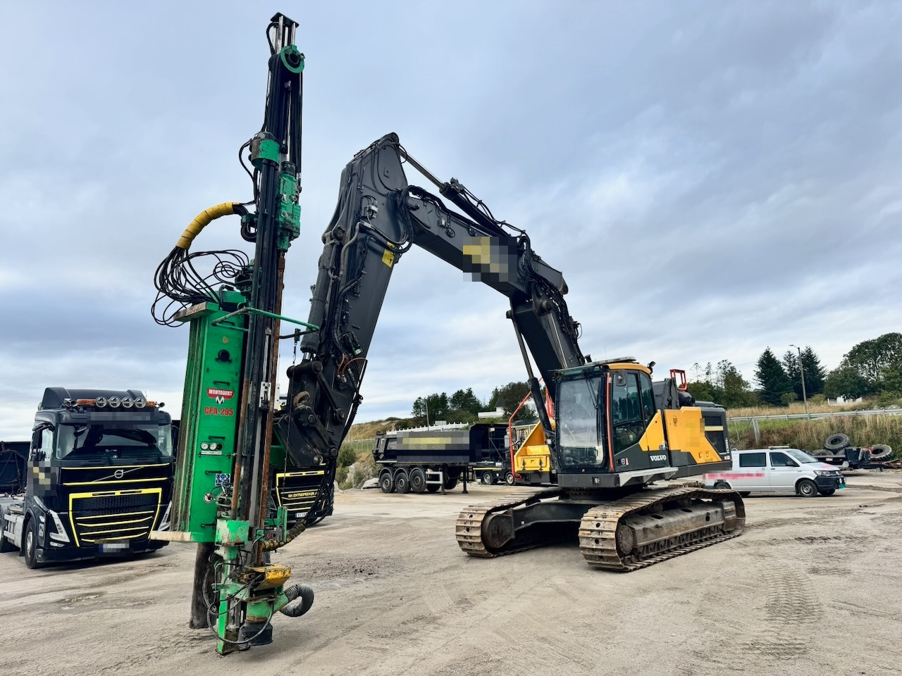 Volvo EC300 EL - Rupsgraafmachine: afbeelding 1 Volvo EC300 EL - Rupsgraafmachine: afbeelding 1