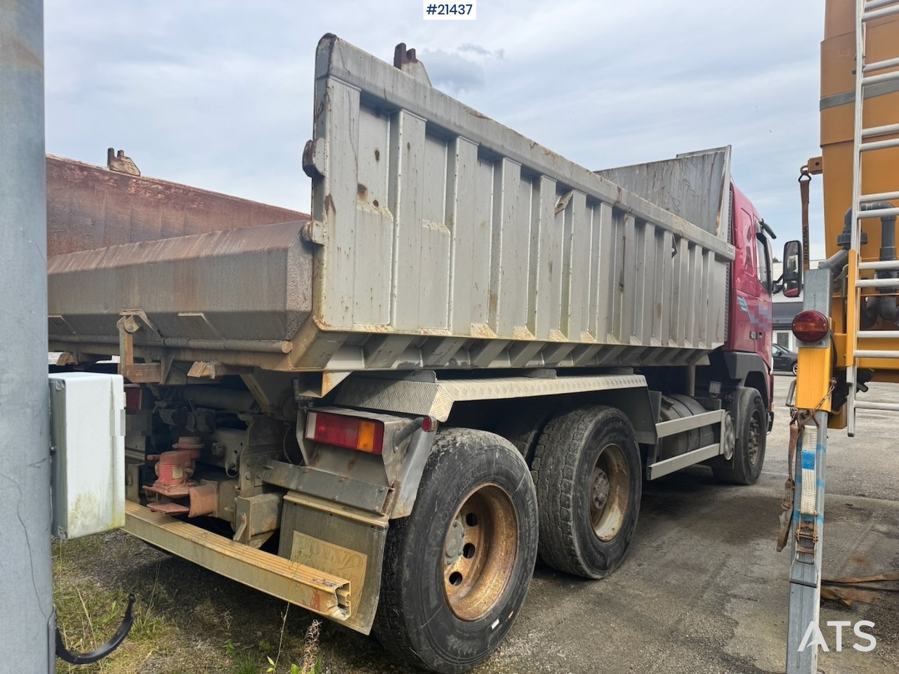 Volvo FH12 420 - Kipper vrachtwagen: afbeelding 5 Volvo FH12 420 - Kipper vrachtwagen: afbeelding 5