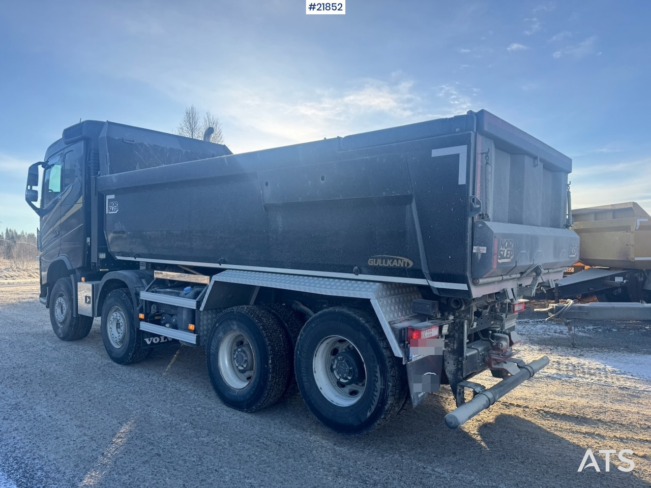 Volvo FH540 8x4 Tippbil. 126 000 km! SE VIDEO - Kipper vrachtwagen: afbeelding 4 Volvo FH540 8x4 Tippbil. 126 000 km! SE VIDEO - Kipper vrachtwagen: afbeelding 4