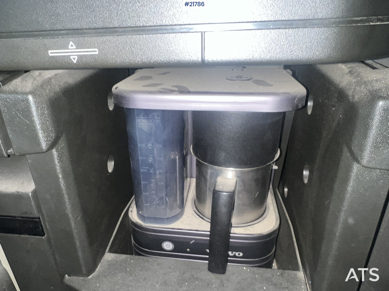 Kipper vrachtwagen Volvo FH540 8x4 asfaltbil m/ mtdk k218 2 akslet asfalthenger: afbeelding 39