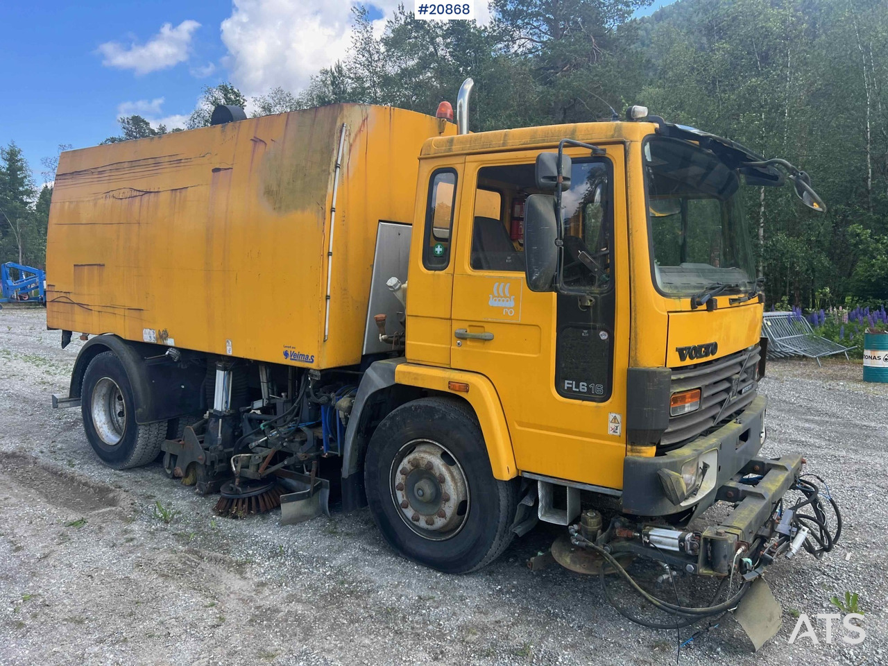 Volvo FL616 - Veegwagen: afbeelding 3 Volvo FL616 - Veegwagen: afbeelding 3