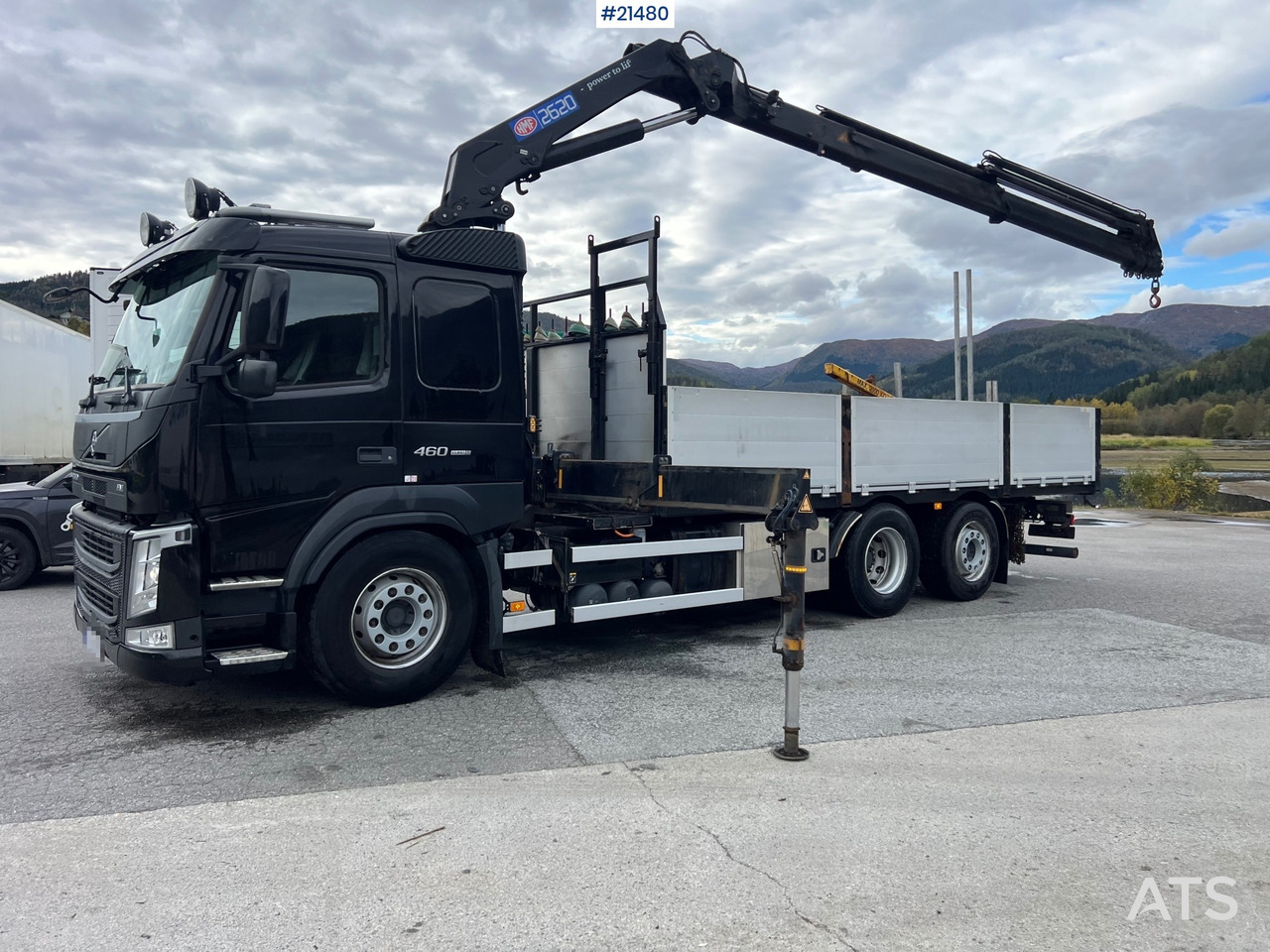 Volvo FM460 6x2 Kranbil m/ 2018 26t/m HMF kran - Kraanwagen: afbeelding 1 Volvo FM460 6x2 Kranbil m/ 2018 26t/m HMF kran - Kraanwagen: afbeelding 1
