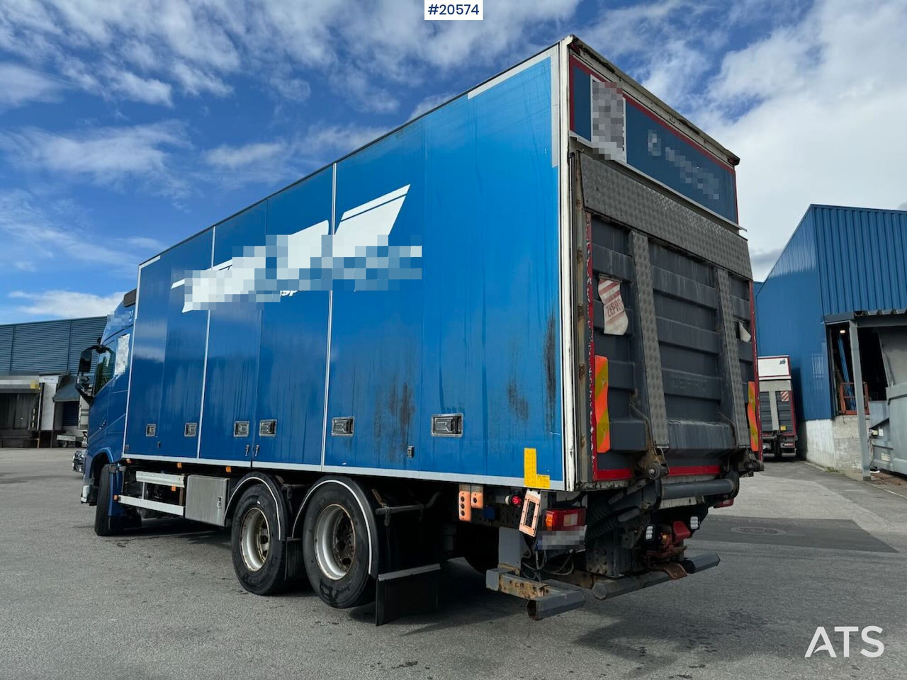 Volvo Fh540 6x2 skapbil m/ full sideåpning og lift - Bakwagen: afbeelding 3 Volvo Fh540 6x2 skapbil m/ full sideåpning og lift - Bakwagen: afbeelding 3