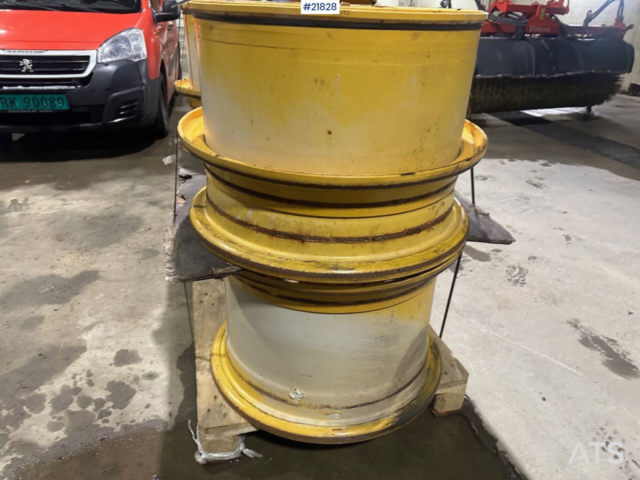 Volvo L60H - Velg voor Bouwmachine: afbeelding 4 Volvo L60H - Velg voor Bouwmachine: afbeelding 4