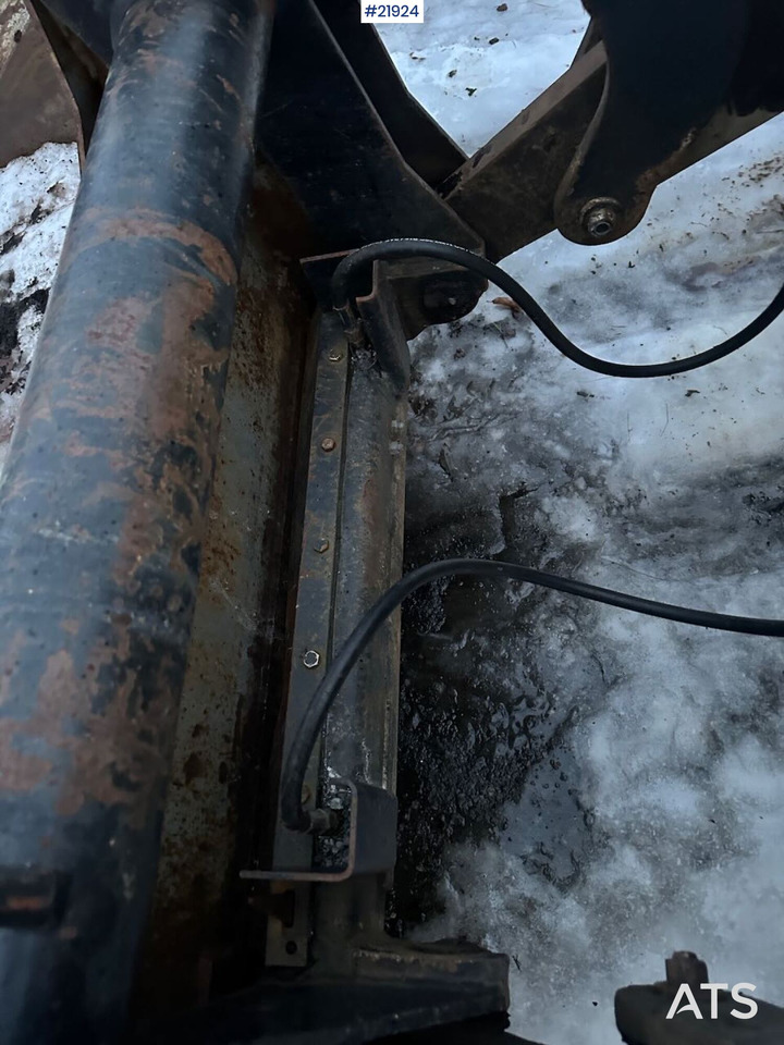 Wiellader Volvo L70 hjullaster med klappvinge, pallegafler og planeringsskuffe: afbeelding 10